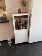 BESTA Kast, Ophalen