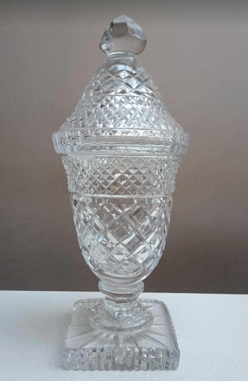 Geslepen glazen pot met deksel (loodkristal), Antiek en Kunst, Antiek | Glaswerk en Kristal, Ophalen of Verzenden