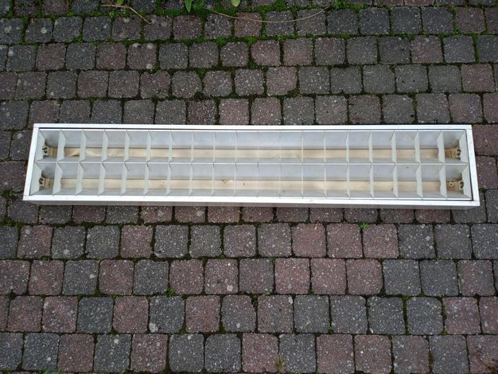 Lot de 5 plafonniers en acier pour eclairage Néon, Huis en Inrichting, Lampen | Plafondlampen, Gebruikt, Metaal, Ophalen