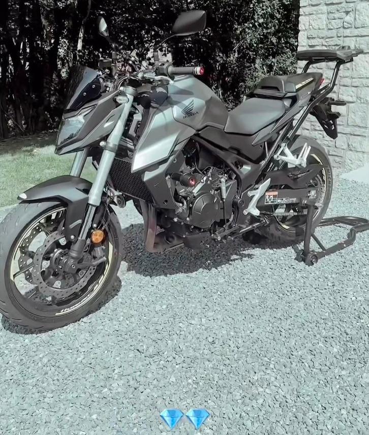 Honda Hornet 750, Motoren, Motoren | Honda, Overig, meer dan 35 kW, 2 cilinders, Motorrijbewijs A, Handvatverwarming, Quickshifter