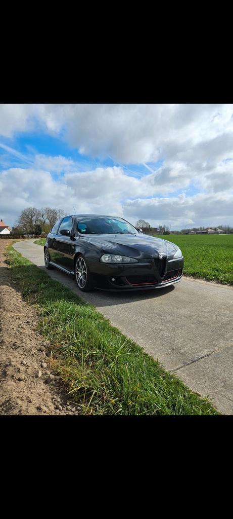 Alfa romeo 147 ti, Auto's, Alfa Romeo, Particulier, Achteruitrijcamera, Airconditioning, Android Auto, Bluetooth, Benzine, Leder