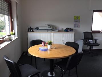 Table de cuisine ronde avec pied métallique, Enlèvement, Utilisé, 50 à 75 cm, Pin