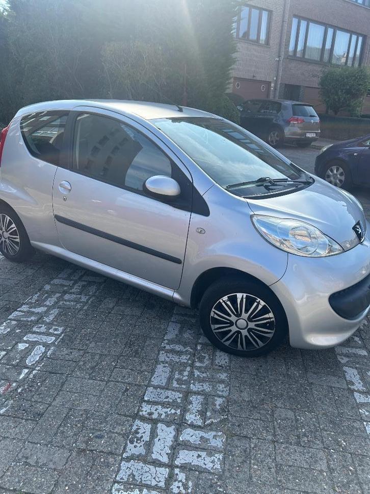 Peugeot 107 Airco 114000km ZONDER CT, Auto's, Peugeot, Particulier, Airbags, Airconditioning, Elektrische ramen, Benzine, Handgeschakeld