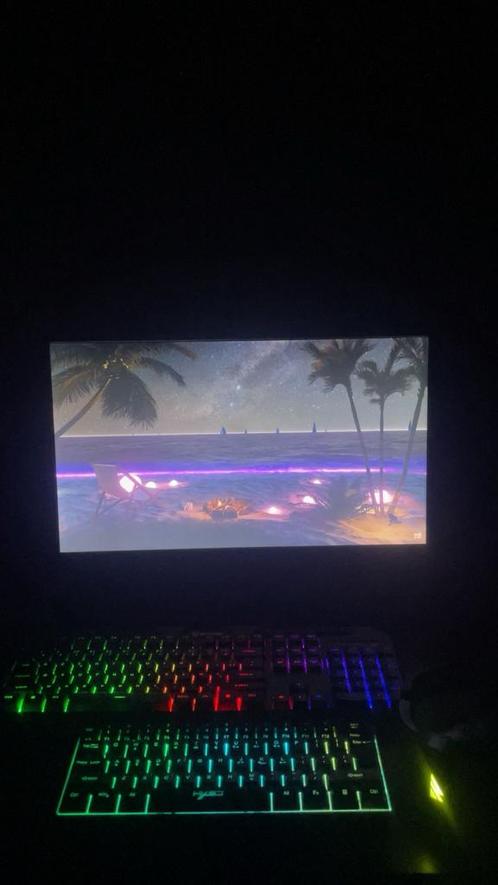 Goede gaming pc voor beginners/budget, Computers en Software, Desktop Pc's, Zo goed als nieuw, Onbekend, HDD, SSD, 16 GB, Met videokaart