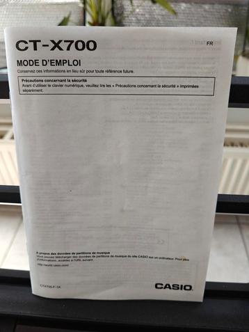 Casio CT-X700, Enlèvement, Comme neuf, Casio