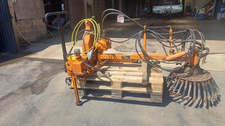 brosse de desherbage, Zakelijke goederen, Machines en Bouw | Tuin, Park en Bosbouw, Onkruidbestrijding, Ophalen