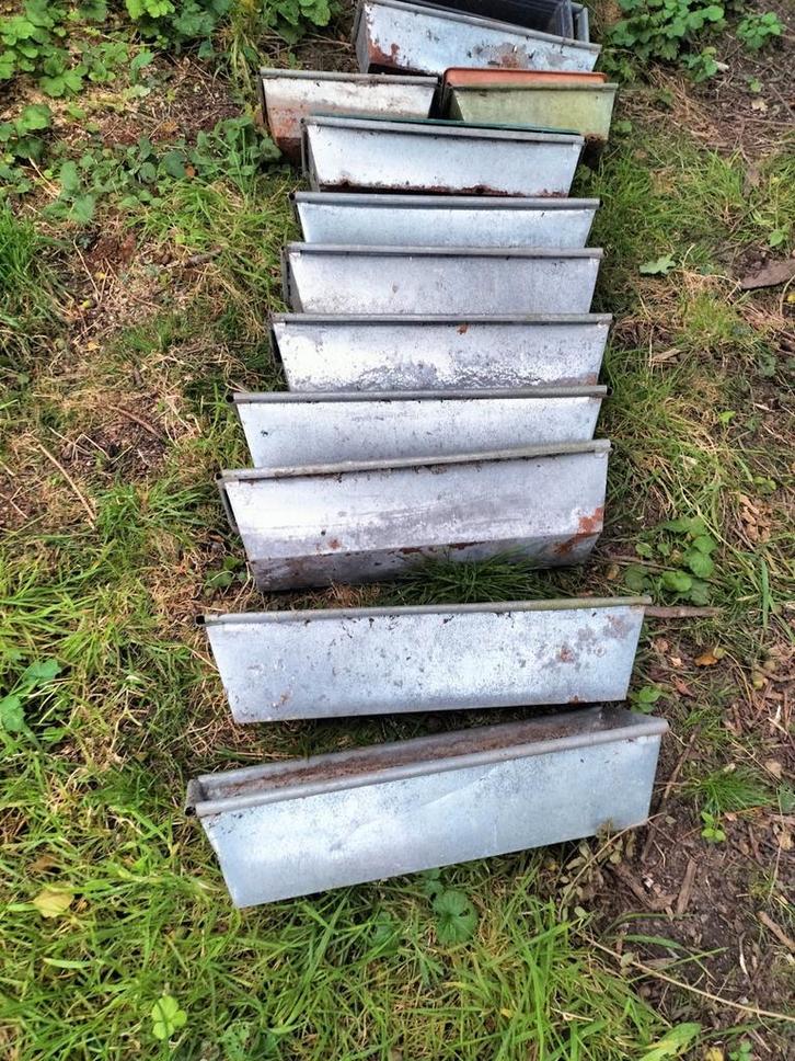 Zinken langwerpige bloembakken plantenbakken, Tuin en Terras, Bloembakken en Plantenbakken, Zo goed als nieuw, Ophalen of Verzenden
