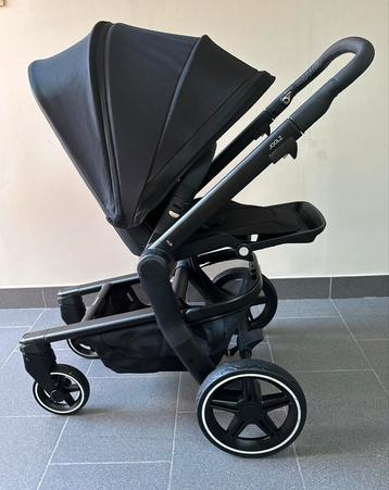 Joolz Hub+ Brilliant Black buggy beschikbaar voor biedingen