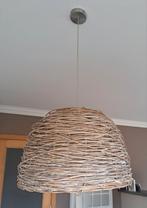 Rieten hanglamp, Ophalen