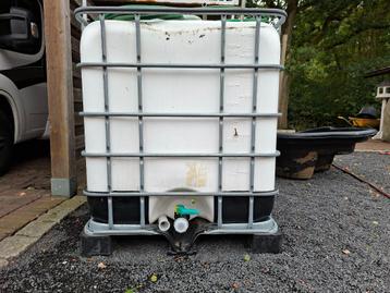 Tuin en terras : IBC vloeistofcontainer. beschikbaar voor biedingen