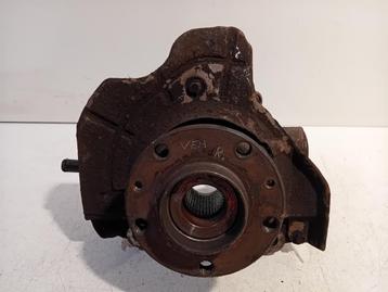 WIELNAAF RECHTS VOOR Fiat Ducato (250) (01-2006/10-2023) beschikbaar voor biedingen