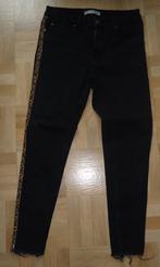 Zwarte jeansbroek met rafels 38, Vêtements | Femmes, Culottes & Pantalons, Enlèvement ou Envoi