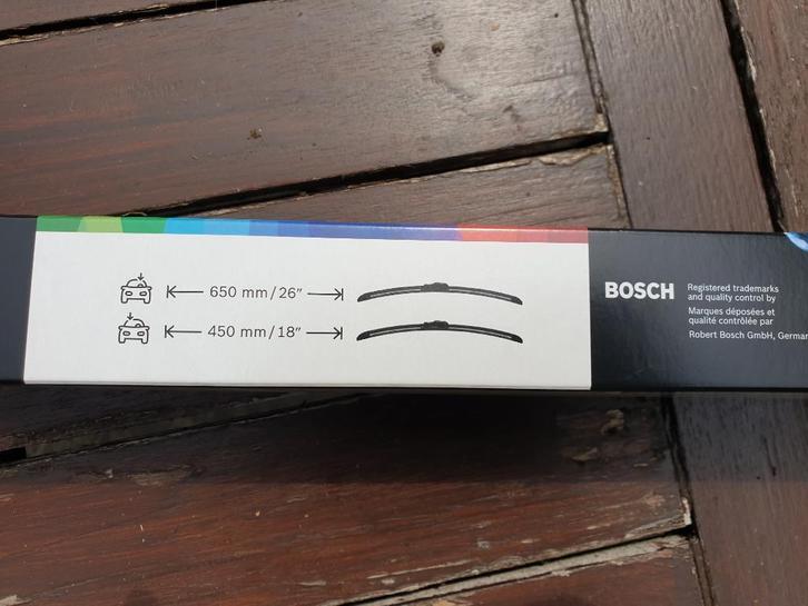 2 nieuwe ruitenwissers Bosch Aerotwin A 536 S, Auto-onderdelen, Ruiten en Toebehoren, BMW, Peugeot, Maserati, Nieuw, Ophalen