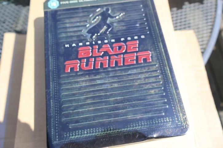Blade Runner - Metallic Box deluxe 5 dvd with bonus, Cd's en Dvd's, Dvd's | Science Fiction en Fantasy, Gebruikt, Science Fiction
