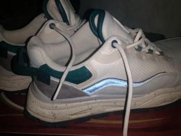Sneakers 42, Enlèvement, Baskets
