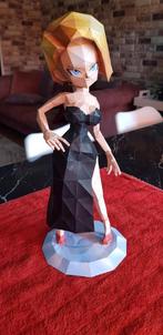 Papercraft dragonball c18 figuren, Ophalen of Verzenden, Zo goed als nieuw