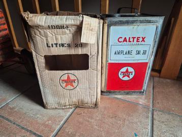 Oude Caltex Airplane SAE30 jerrycan van 20 liter beschikbaar voor biedingen