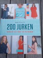 Evelien Cabie - 200 jurken, Livres, Livres Autre, Comme neuf, Evelien Cabie, Enlèvement