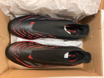 Predator league LL voetbalschoenen beschikbaar voor biedingen