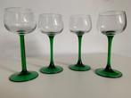Vintage 4 moezelglazen groene voet, Huis en Inrichting, Keuken | Servies, Ophalen of Verzenden, Gebruikt, Glas, Glas of Glazen