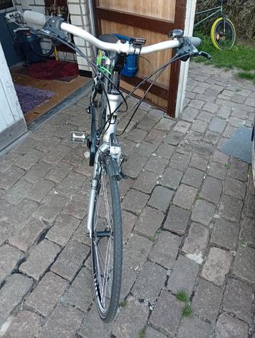 Dames fiets  beschikbaar voor biedingen