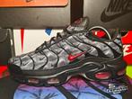 Nike Air Max Plus TN 'Topography Pack' EU44 2020, Kleding | Heren, Schoenen, Zwart, Nike, Ophalen of Verzenden, Sneakers