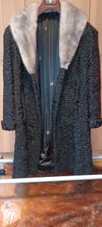 Manteau en astrakan avec col en vison, Vêtements | Femmes, Vestes | Hiver, Enlèvement, Comme neuf, Taille 42/44 (L), Noir