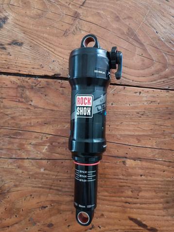 Rockshox RT  deluxe 210x50 beschikbaar voor biedingen