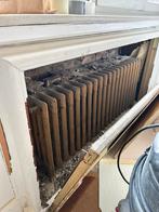 2 gietijzeren radiatoren, te schilderen, Doe-het-zelf en Bouw, Verwarming en Radiatoren, Ophalen, 30 tot 80 cm, Gebruikt, Radiator