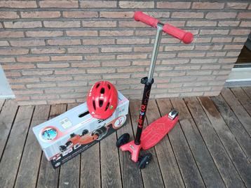 Trottinette maxi micro rouge avec casque beschikbaar voor biedingen