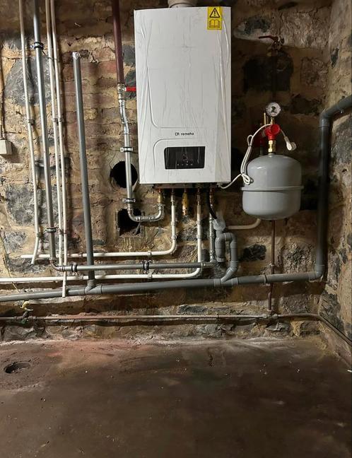 PLOMBIER CHAUFFAGISTE BRUXELLES, Doe-het-zelf en Bouw, Verwarming en Radiatoren, Ophalen