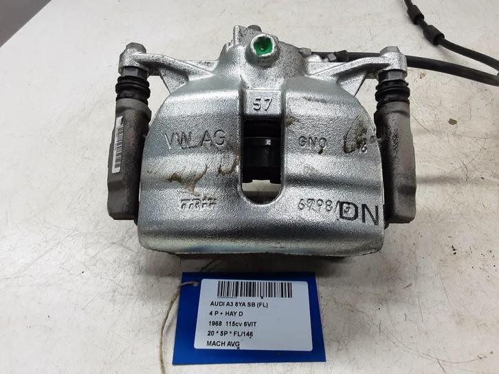 REMKLAUW LINKS VOOR Audi A3 Sportback (8YA) (01-2019/-), Auto-onderdelen, Remmen en Aandrijving, Audi, Gebruikt