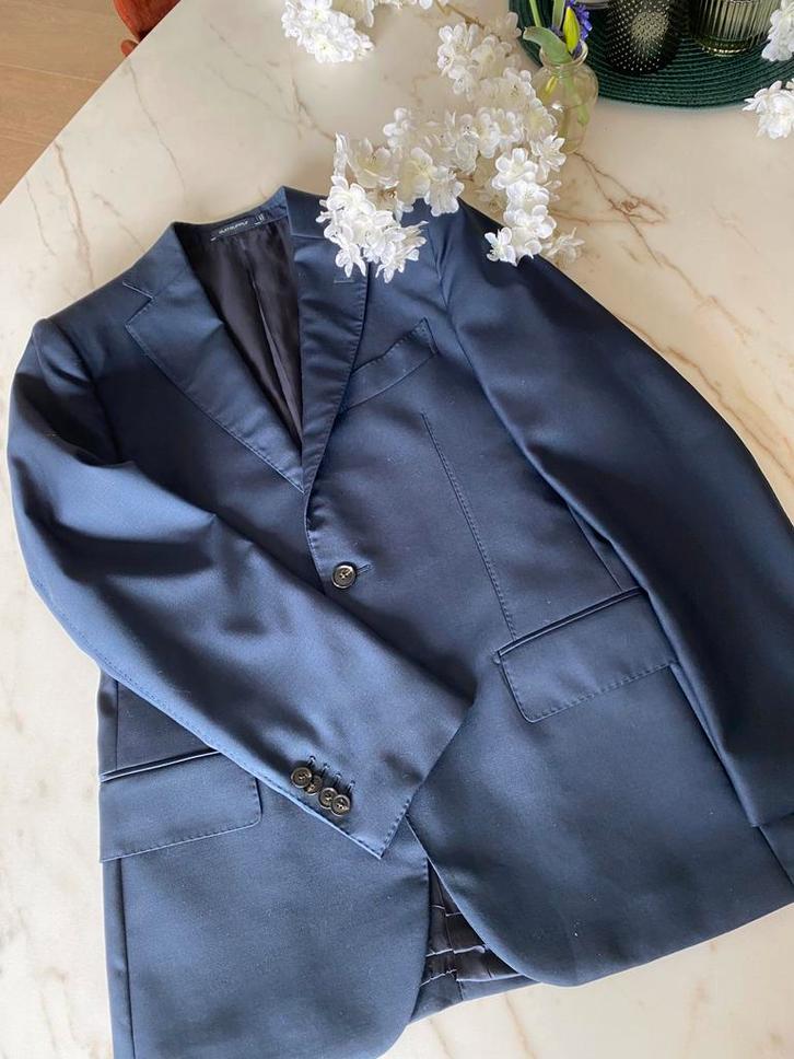 Costume jeune bleu foncé Suitsupply, Vêtements | Hommes, Costumes & Vestes, Comme neuf, Taille 48/50 (M), Bleu, Enlèvement ou Envoi