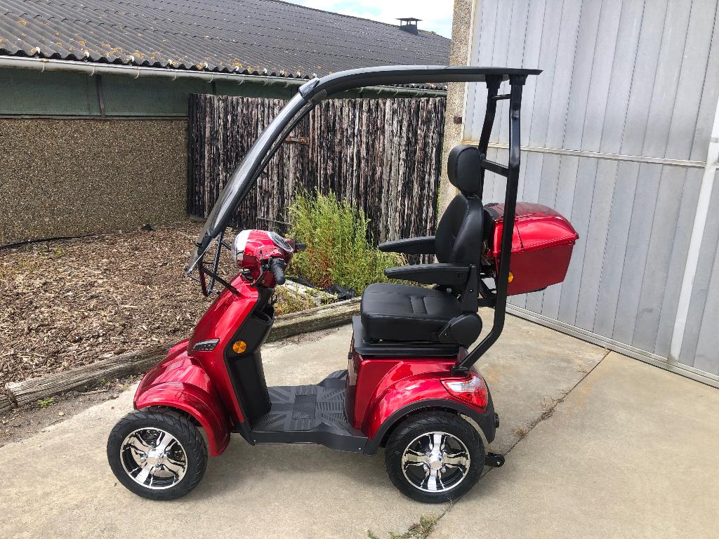Nieuwe Scootmobiel met extra dak 25 km/U, Diversen, Brommobielen en Scootmobielen, Nieuw, 16 km/u of meer, 46 km of meer, Ophalen