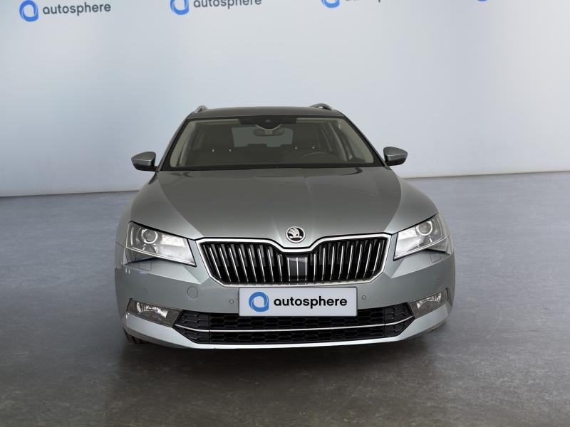 Skoda Superb Style*GPS*Caméra*Carplay*Capteurs Av/Ar*Clim 3, 121 g/km, 5 deurs, 111 kW, 150 pk