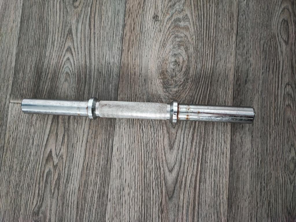 1 x barre d'haltère 2,8cm., Sports & Fitness, Enlèvement ou Envoi, Utilisé, Bras, Barre d'haltères