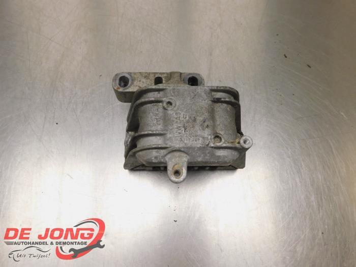 Support moteur d'un Volkswagen Touran, Autos : Pièces & Accessoires, Suspension & Châssis, Volkswagen, Utilisé, 3 mois de garantie