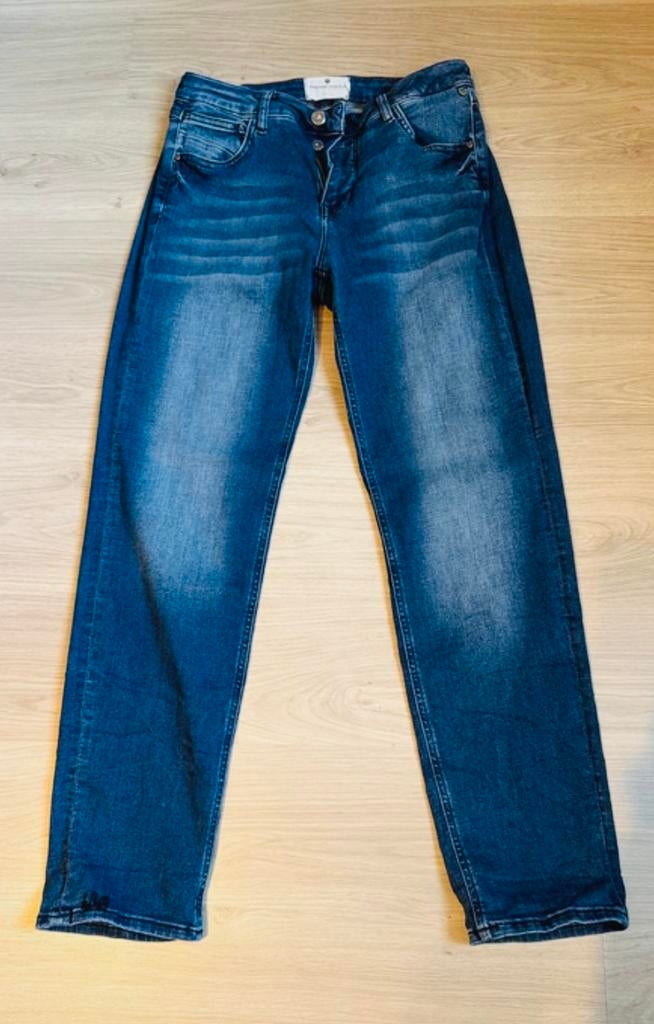 Jean Freeman T. Porter bleu délavé – Coupe Slim/Amelia, Vêtements | Femmes, Enlèvement ou Envoi, Comme neuf, Bleu