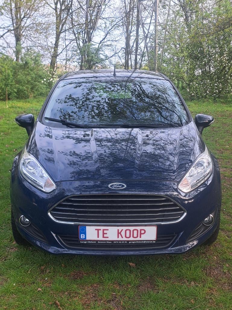 Ford Fiesta: 86.000km + airco +jaar garantie +groot nazicht!, Voorwielaandrijving, Euro 5, Stof, 1242 cc