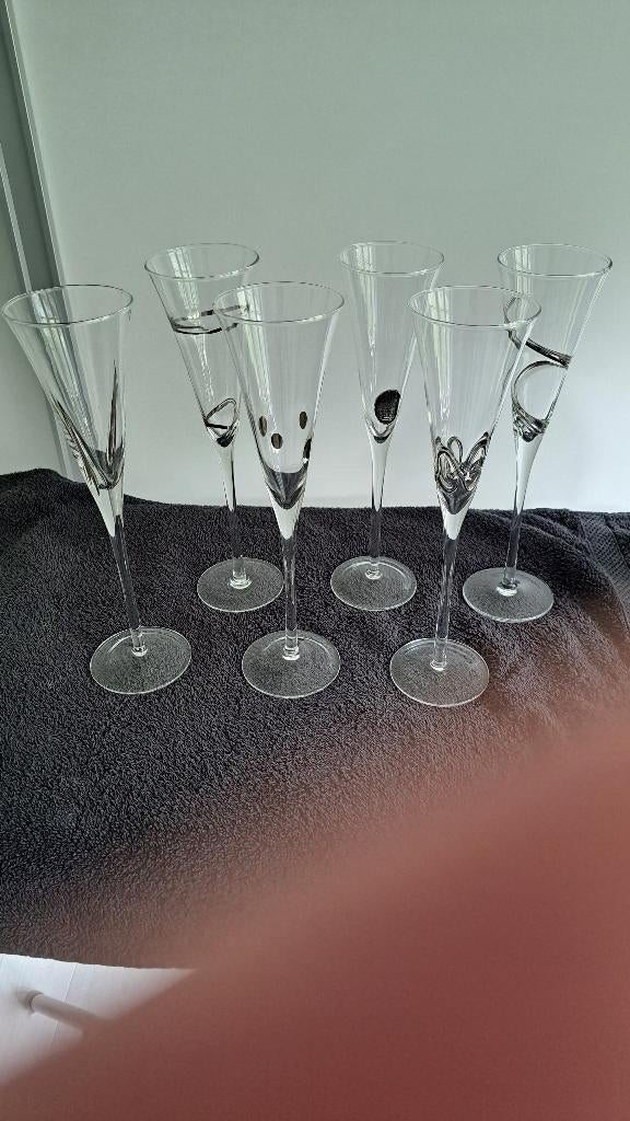 Lot de 6 flûtes "graphic" argent, Antiek en Kunst, Antiek | Glaswerk en Kristal, Ophalen