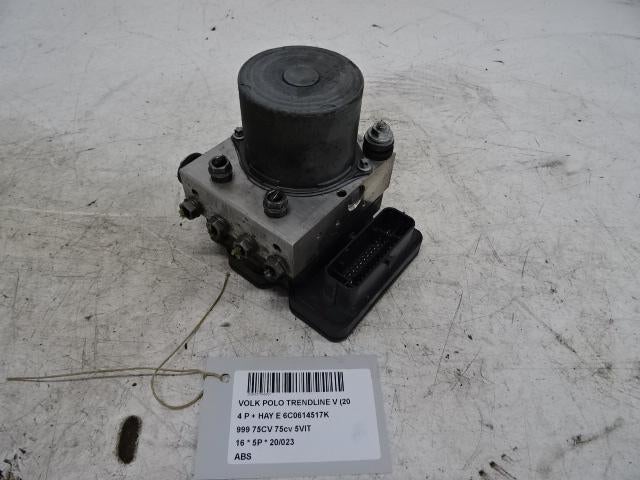 BLOC ABS (FREINS ANTI-BLOCAGE) Polo V (6R) (6C0907379K), Volkswagen, Mevr. I. Hauben, Utilisé, Rue de l'Espoir 34 34
4030  GRIVEGNÉE, BE