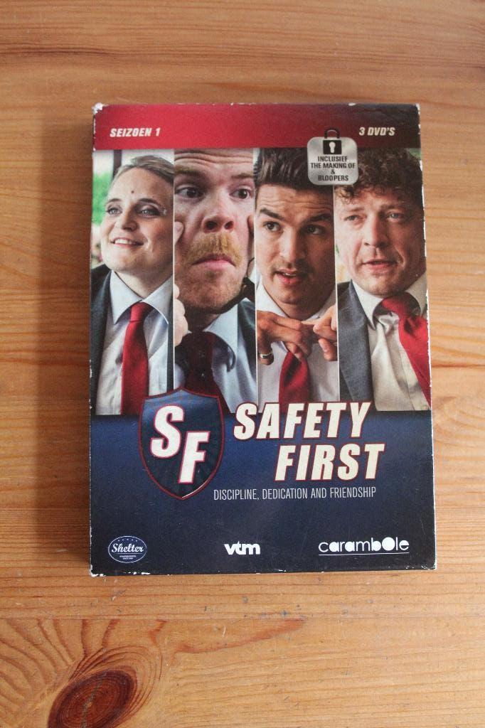 Safety first  seizoen 1        leuke Vlaamse serie!, CD & DVD, DVD | TV & Séries télévisées, Tous les âges, Enlèvement ou Envoi