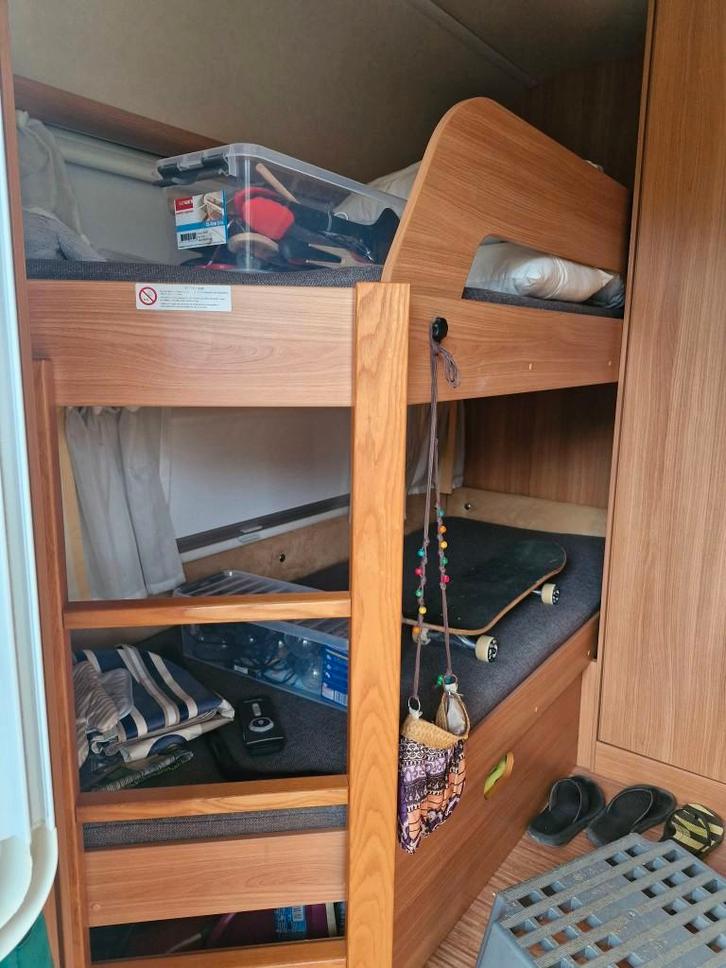 Knaus 500 FDK - 2012, Caravans en Kamperen, Caravans, Particulier, tot en met 6, 1000 - 1250 kg, Knaus, Omvormbare zithoek, Stapelbed