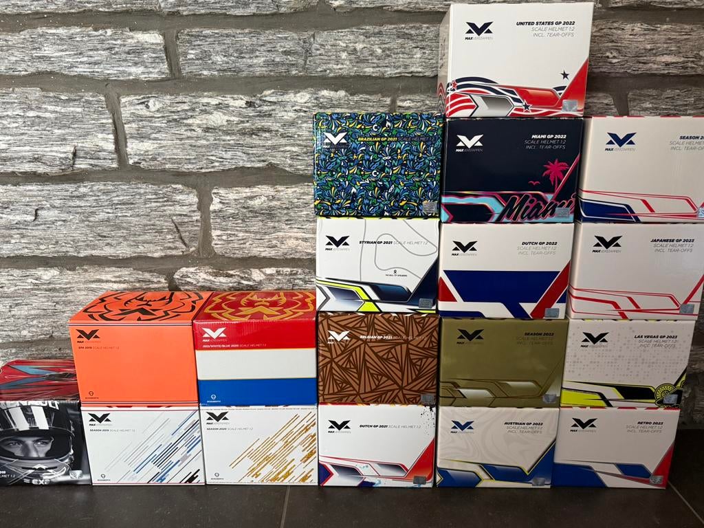 Max verstappen helmen 1.2, Ophalen, Zo goed als nieuw