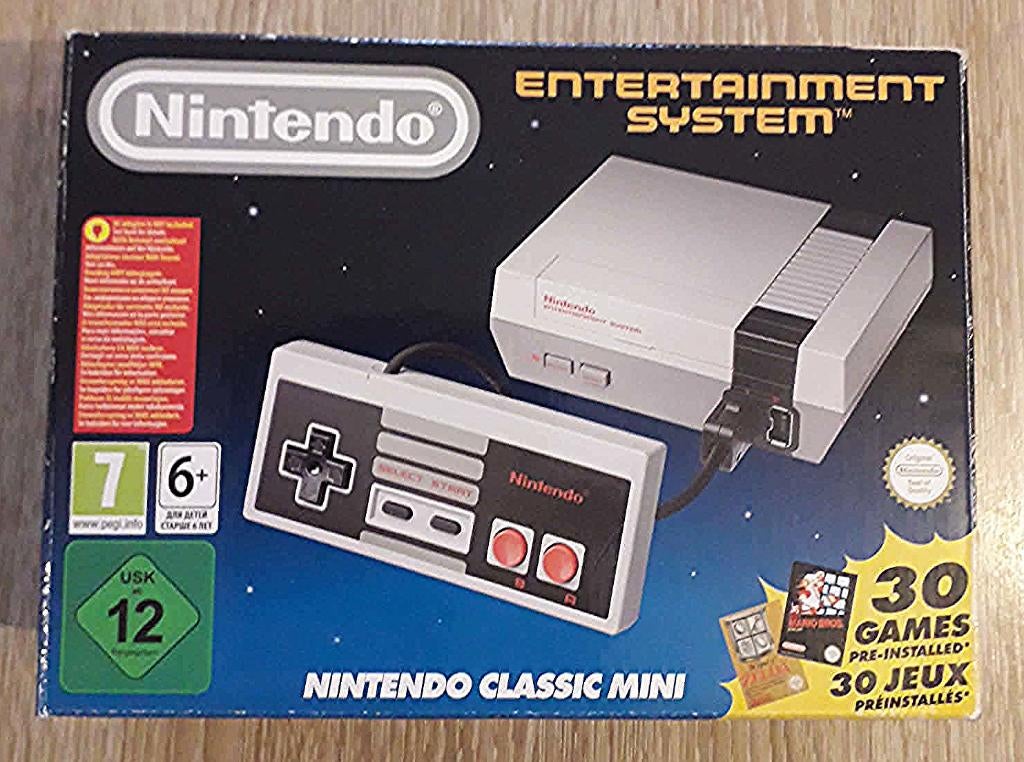 Nintendo NES Classic Mini / Neuve en boîte, Games en Spelcomputers, Spelcomputers | Nintendo NES, Ophalen of Verzenden, Nieuw