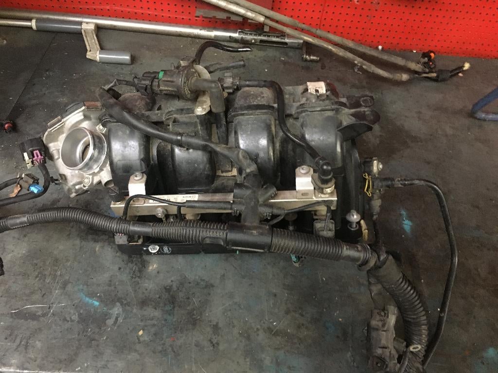 COLLECTEUR D ADMISSION OPEL MERIVA B 1400 ESSENCE, Autos : Pièces & Accessoires, Moteurs & Accessoires, Opel, Utilisé, Enlèvement