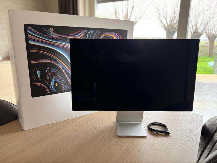 Apple Studio Display 27" 5K –nieuwstaat – met originele doos, Computers en Software, Monitoren, Zo goed als nieuw, 60 Hz of minder
