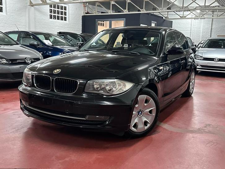 Bmw 116i 1 serie • Lez vrij • Gekeurd voor verkoop, Auto's, BMW, Bedrijf, Te koop, 1 Reeks, Benzine, Handgeschakeld, Ophalen