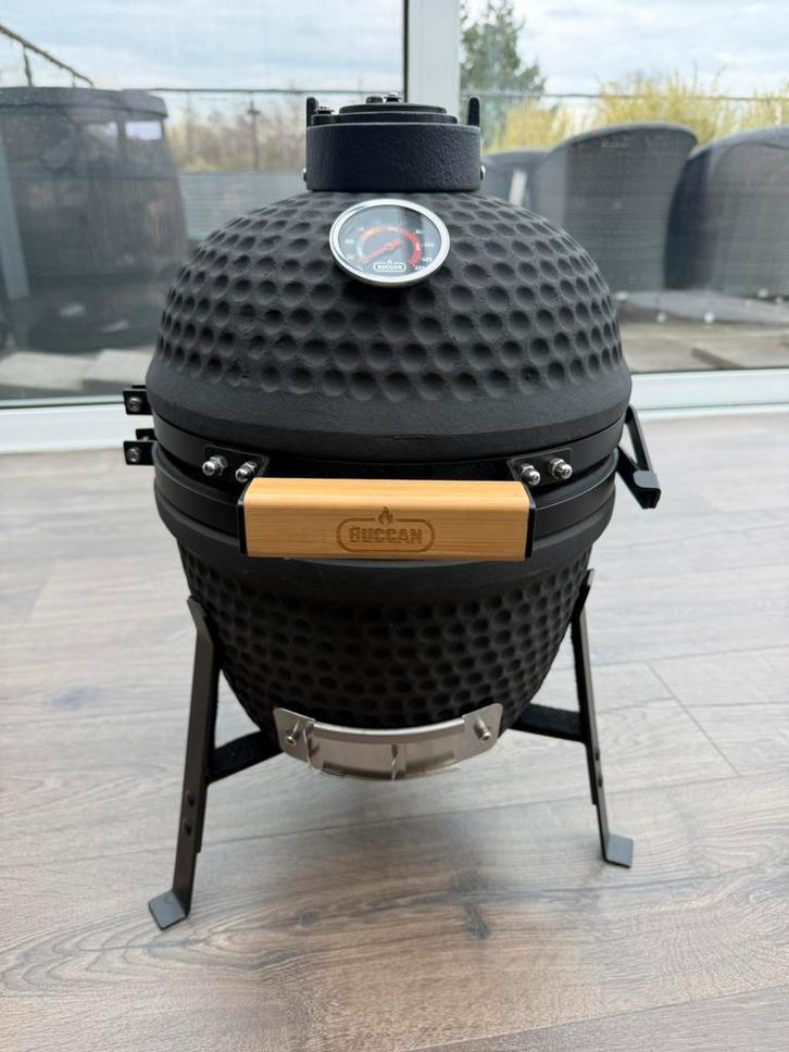 Kamado BBQ compact 13”, Tuin en Terras, Houtskoolbarbecues, Zo goed als nieuw, Met accessoires, Ophalen