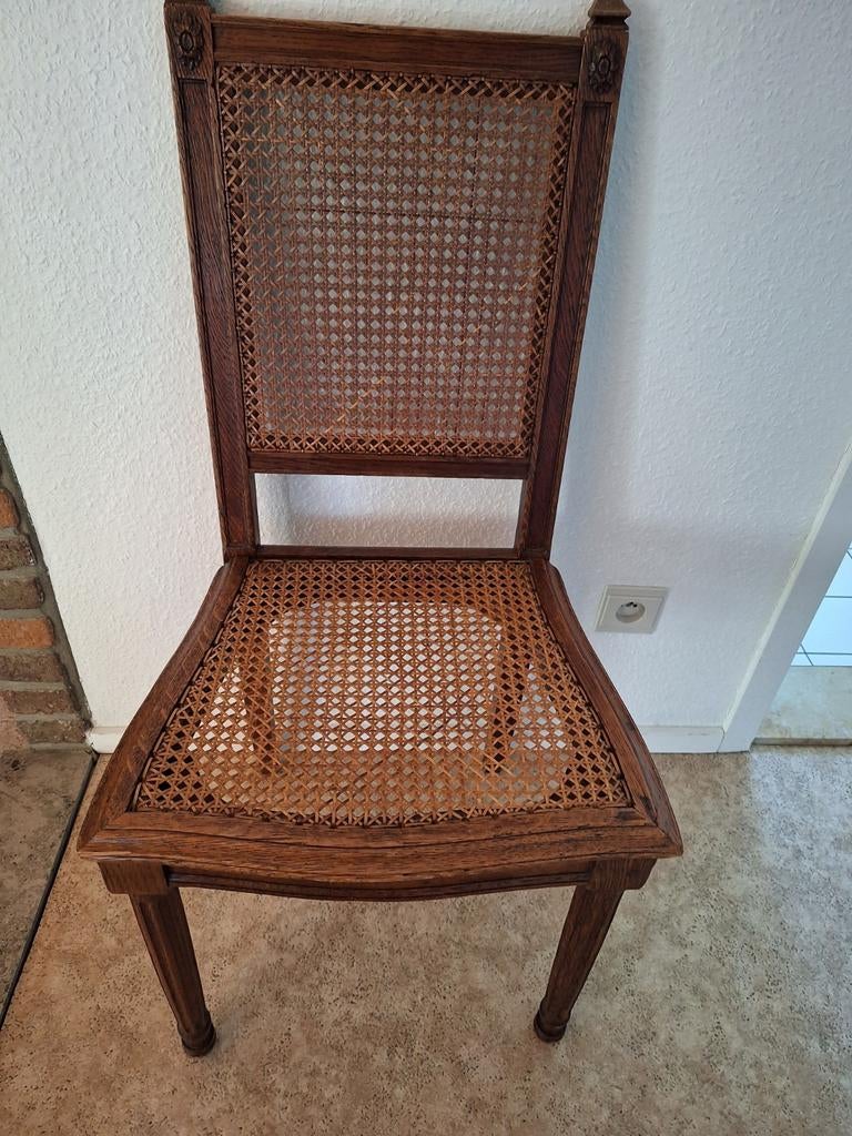 Antieke stoel, Antiek en Kunst, Antiek | Meubels | Stoelen en Sofa's, Ophalen